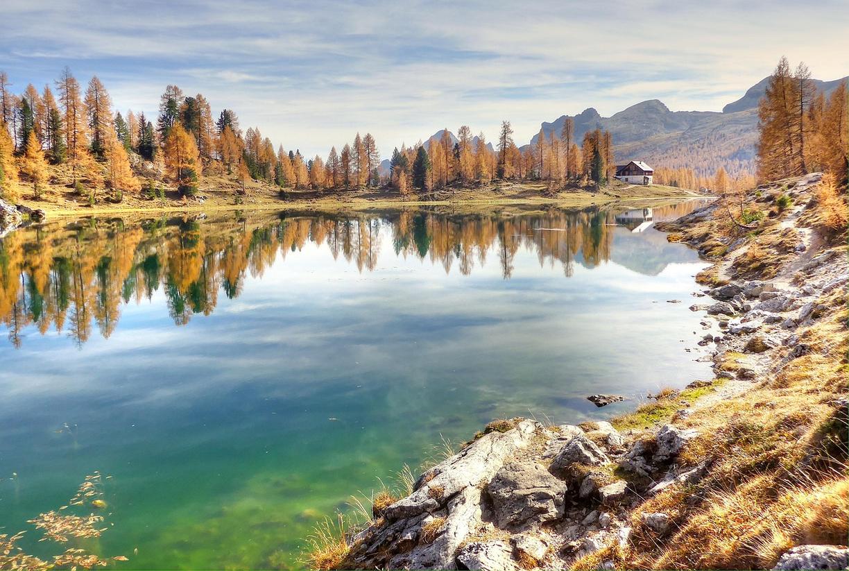 Refleksy na powierzchni Lago Argentino