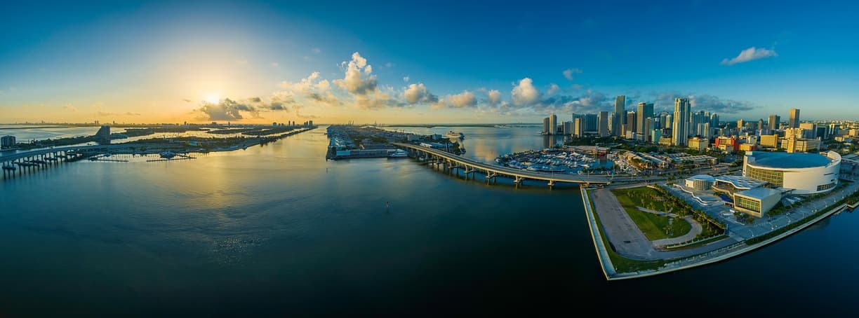 Miami podczas zachodu słońca