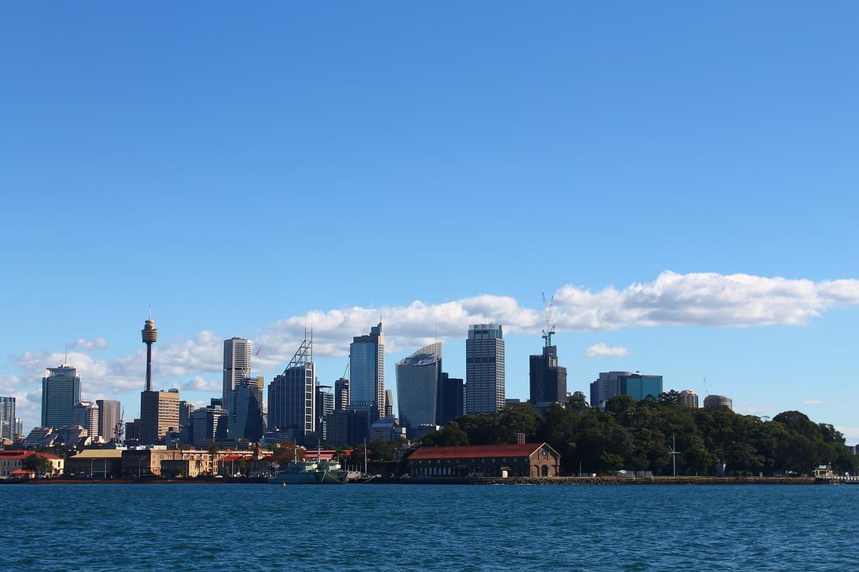 Widok z Sydney Tower Eye na miasto