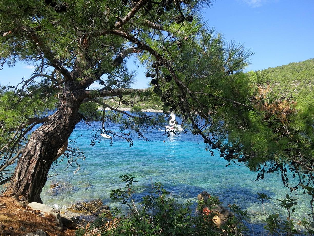 Turysta eksplorujący Bodrum
