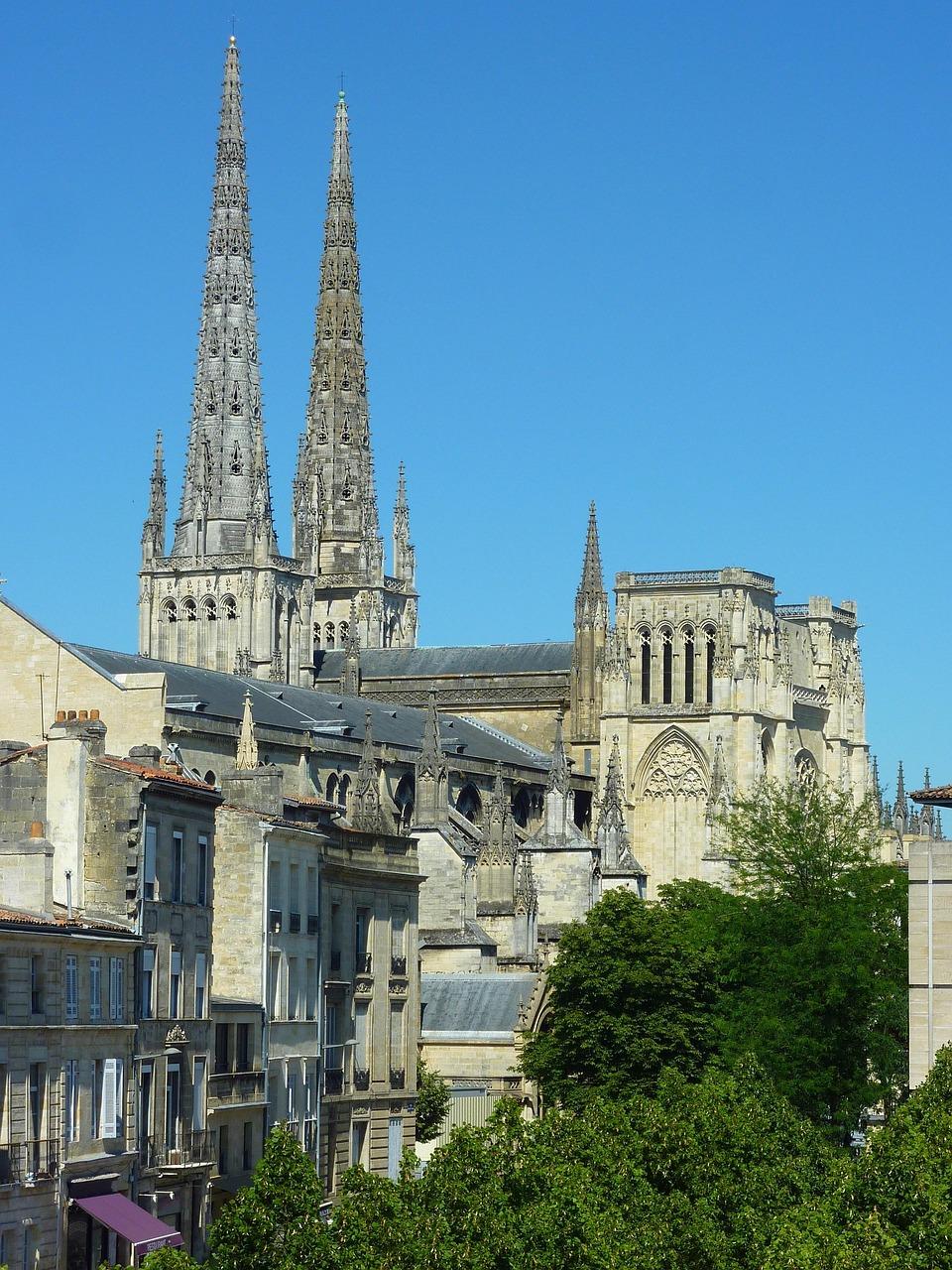 Bordeaux: 12 miejsc, które musisz zobaczyć