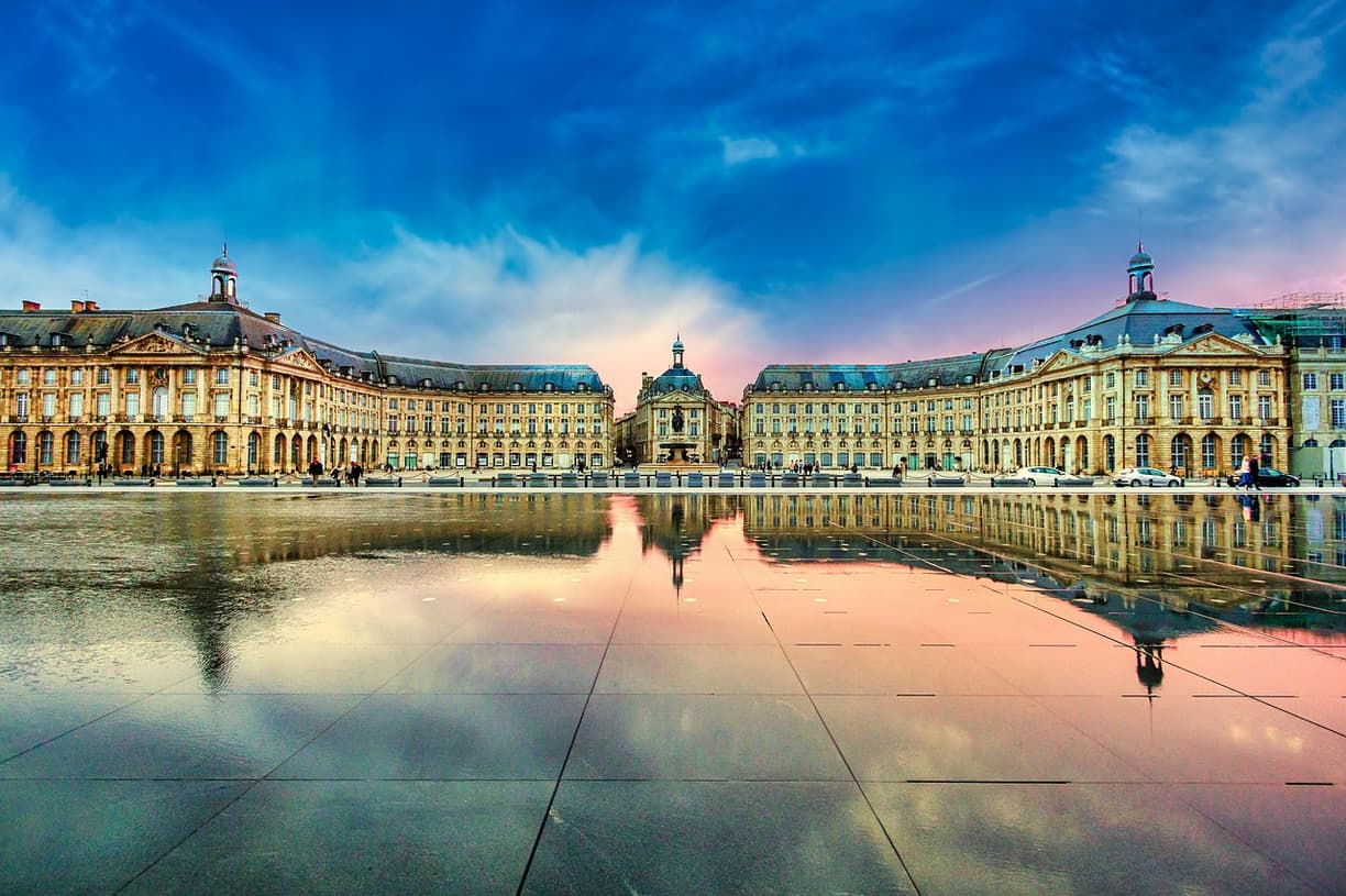 Place de la Bourse w Bordeaux