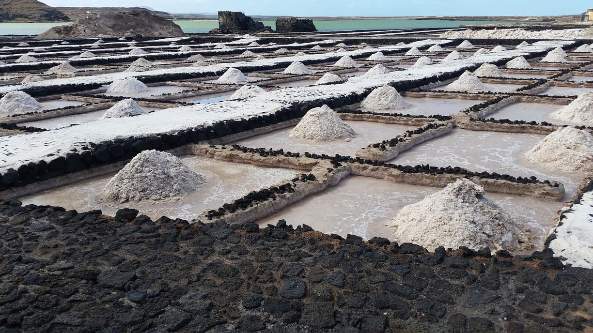 Widok na Salinas de Janubio