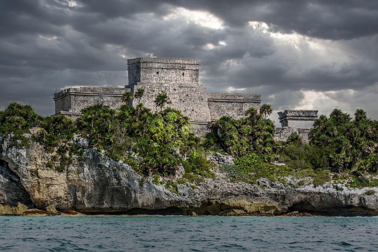 Tulum: jak dojechać i gdzie spać — przejrzysty plan?