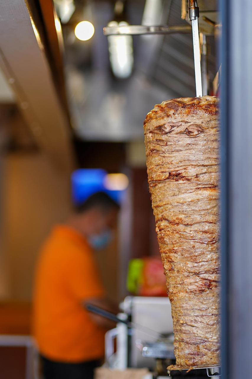 Shawarma - popularne danie uliczne w Ras al-Khaimah