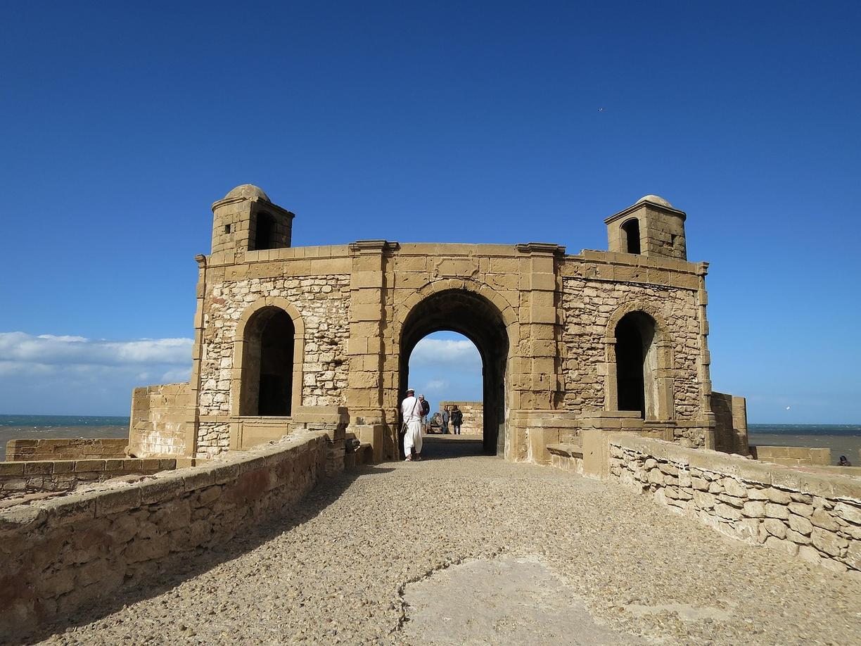 Essaouira: jak dojechać i gdzie spać — przejrzysty plan?