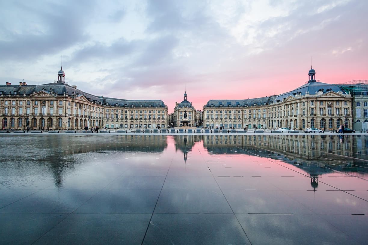 Place de la Bourse w Bordeaux