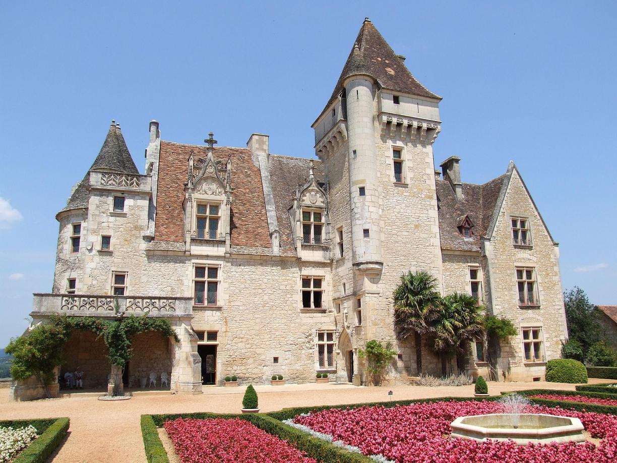 Elegancka kolacja w Chateau de Feuilles