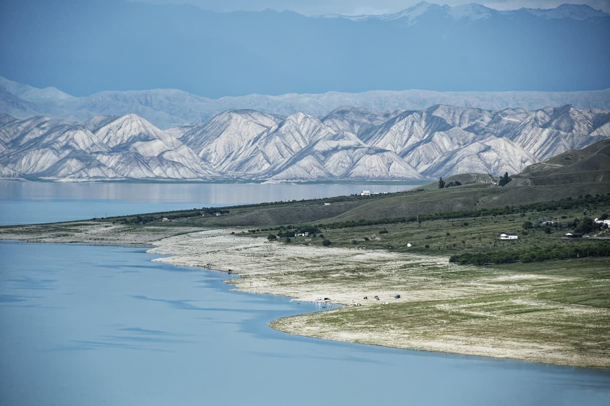 Hatta Dam i jego otoczenie