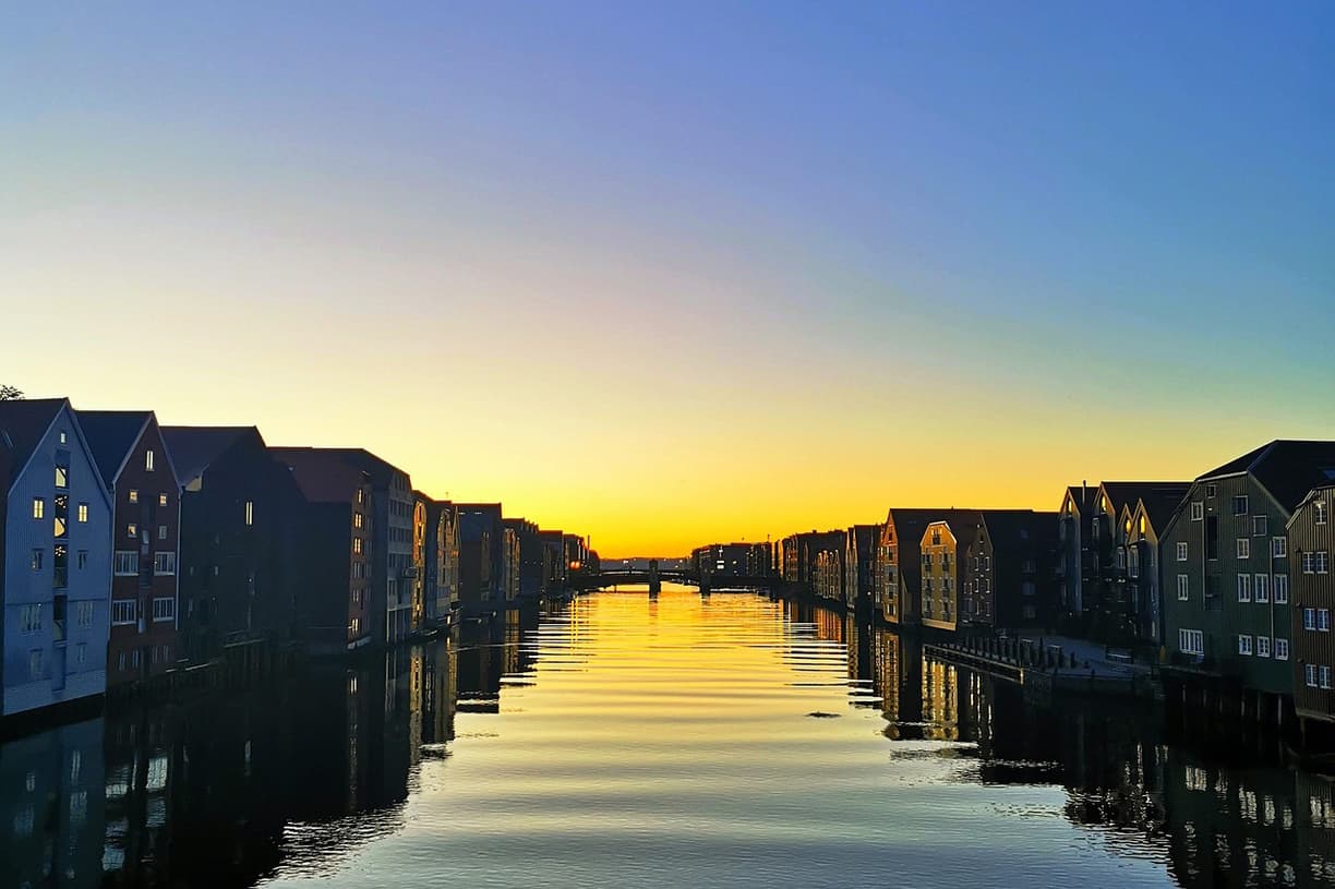 Widok Trondheim latem